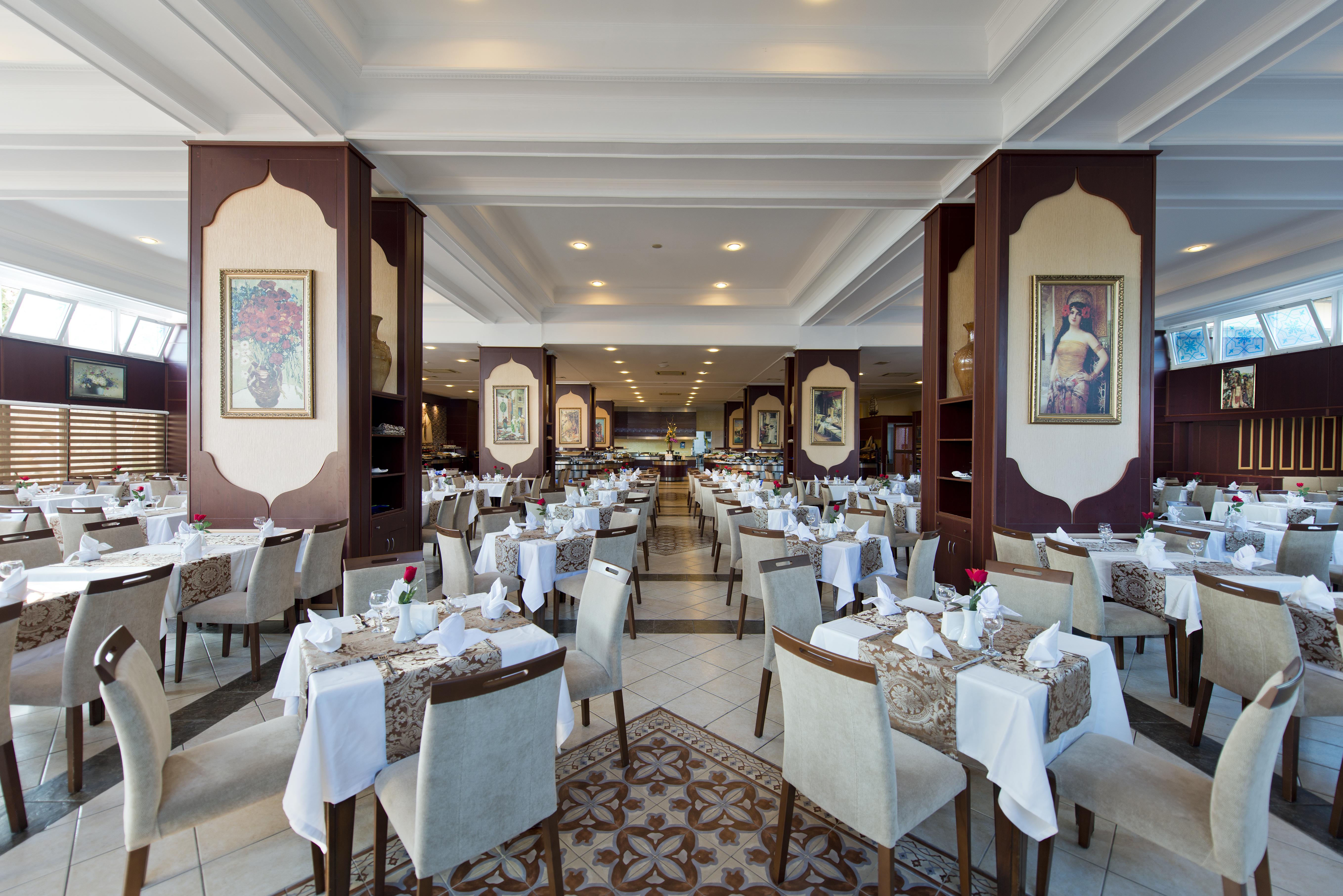 Oz Hotels Incekum Beach Resort & Spa Hotel Okurcalar Exterior foto