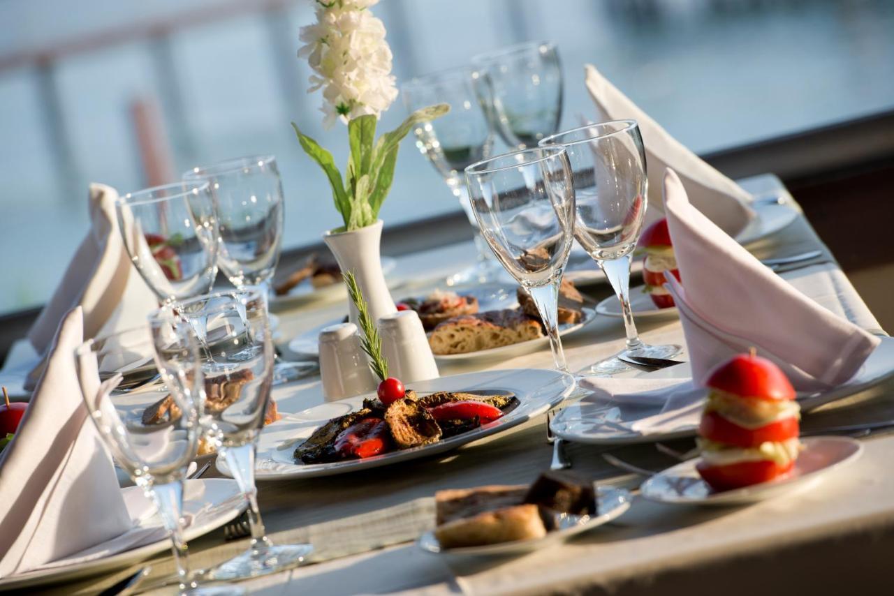 Oz Hotels Incekum Beach Resort & Spa Hotel Okurcalar Exterior foto