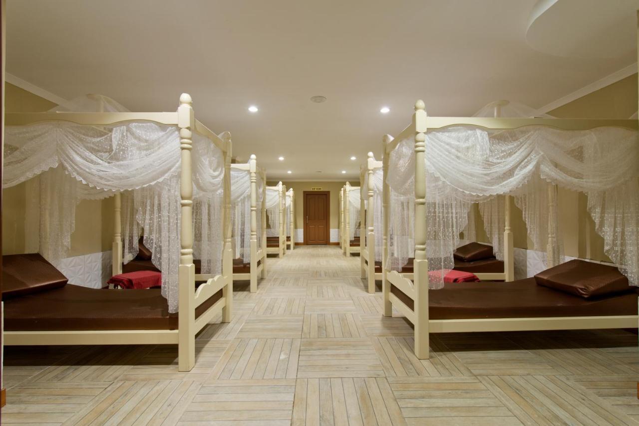 Oz Hotels Incekum Beach Resort & Spa Hotel Okurcalar Exterior foto